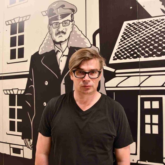 Jaroslav Rudiš v kavárně zmodernizovaného lomnického kina | foto: Ivana Bernáthová,  Český rozhlas