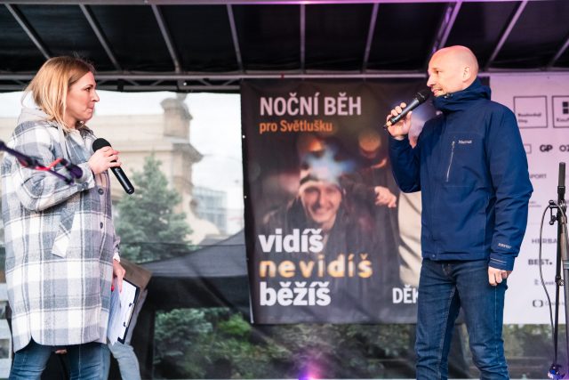 Noční běh pro Světlušku v Plzni